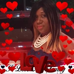 Meet your Posher, Domonique